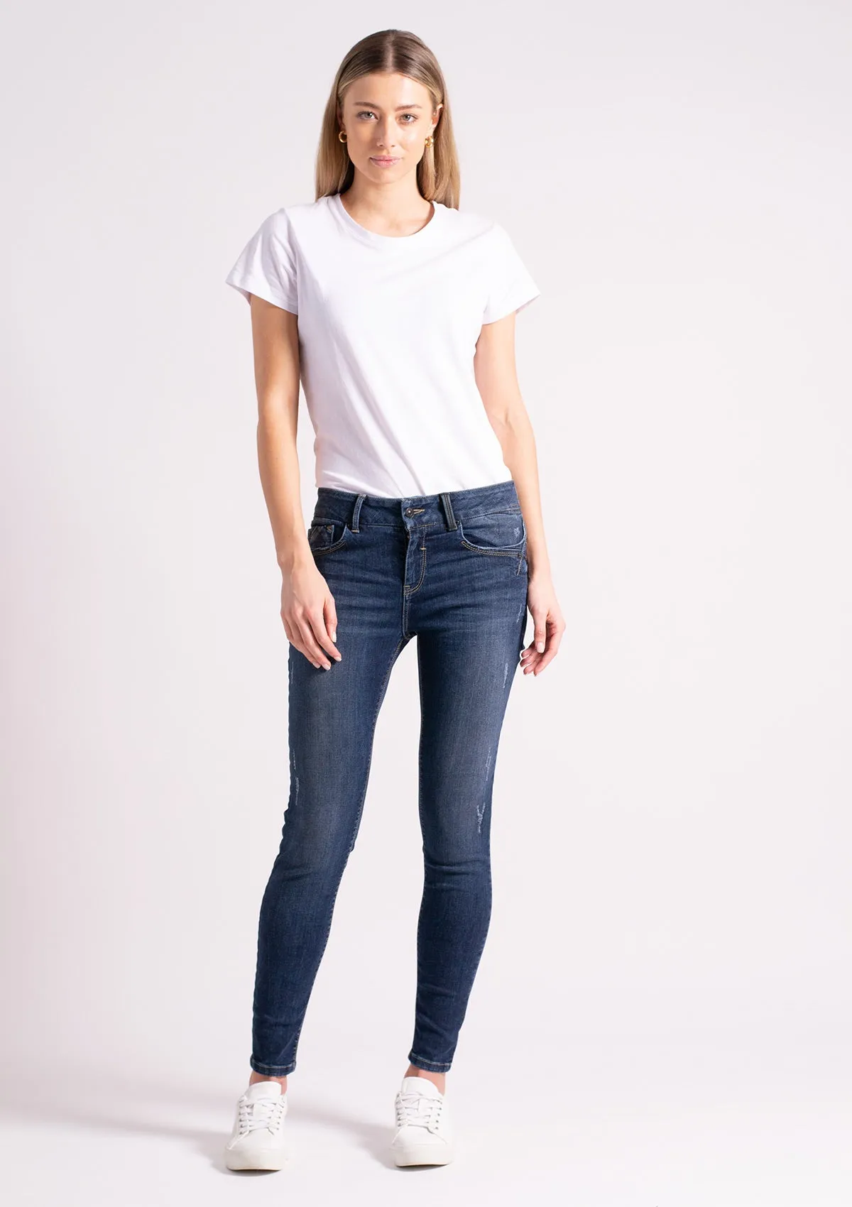 Cynthia Y Luni Mid Rise Slim Ankle Jean