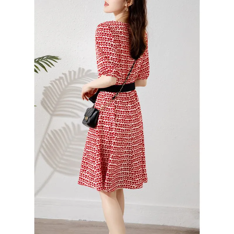 Slimming Retro Floral Print Cinched Waist French Style Dress