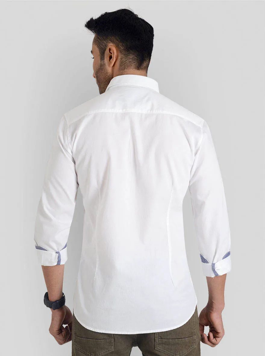 Vanilla White Solid Slim Fit Casual Shirt | JadeBlue